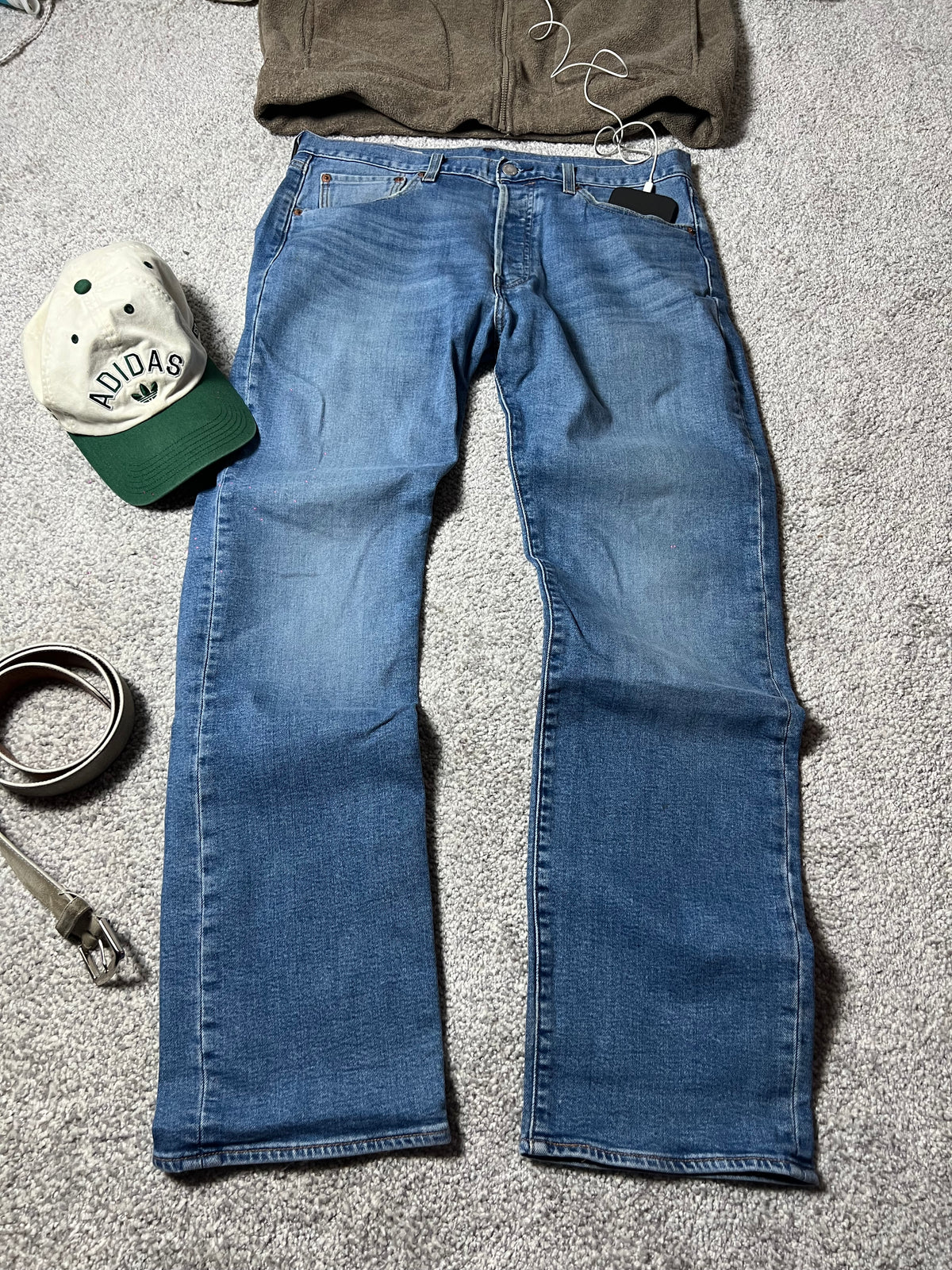LEVI'S PREMIUM — 501 ORIGINAL STRAIGHT LEG JEANS