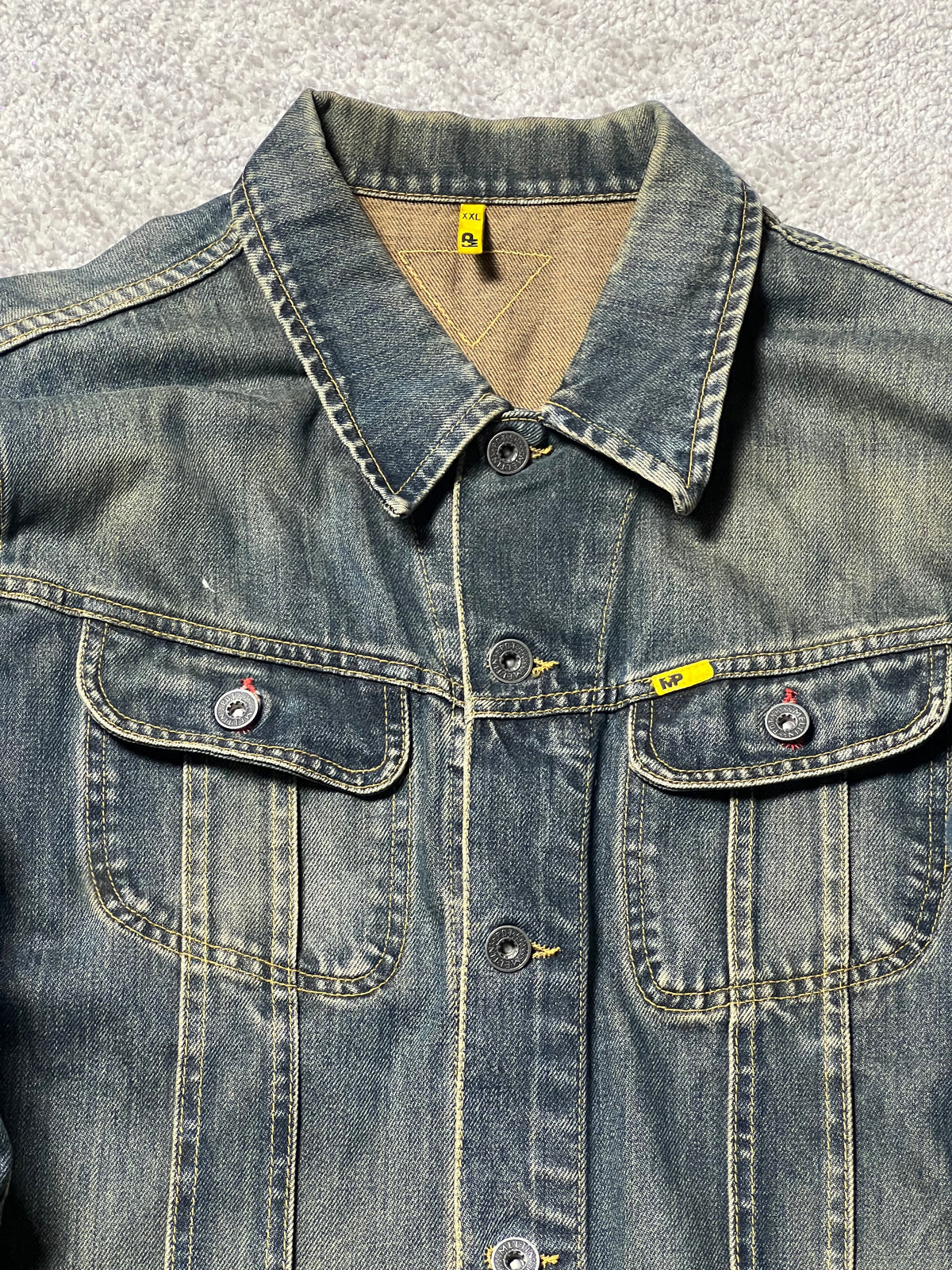 MELTING POINT — VINTAGE WASHED DENIM JACKET