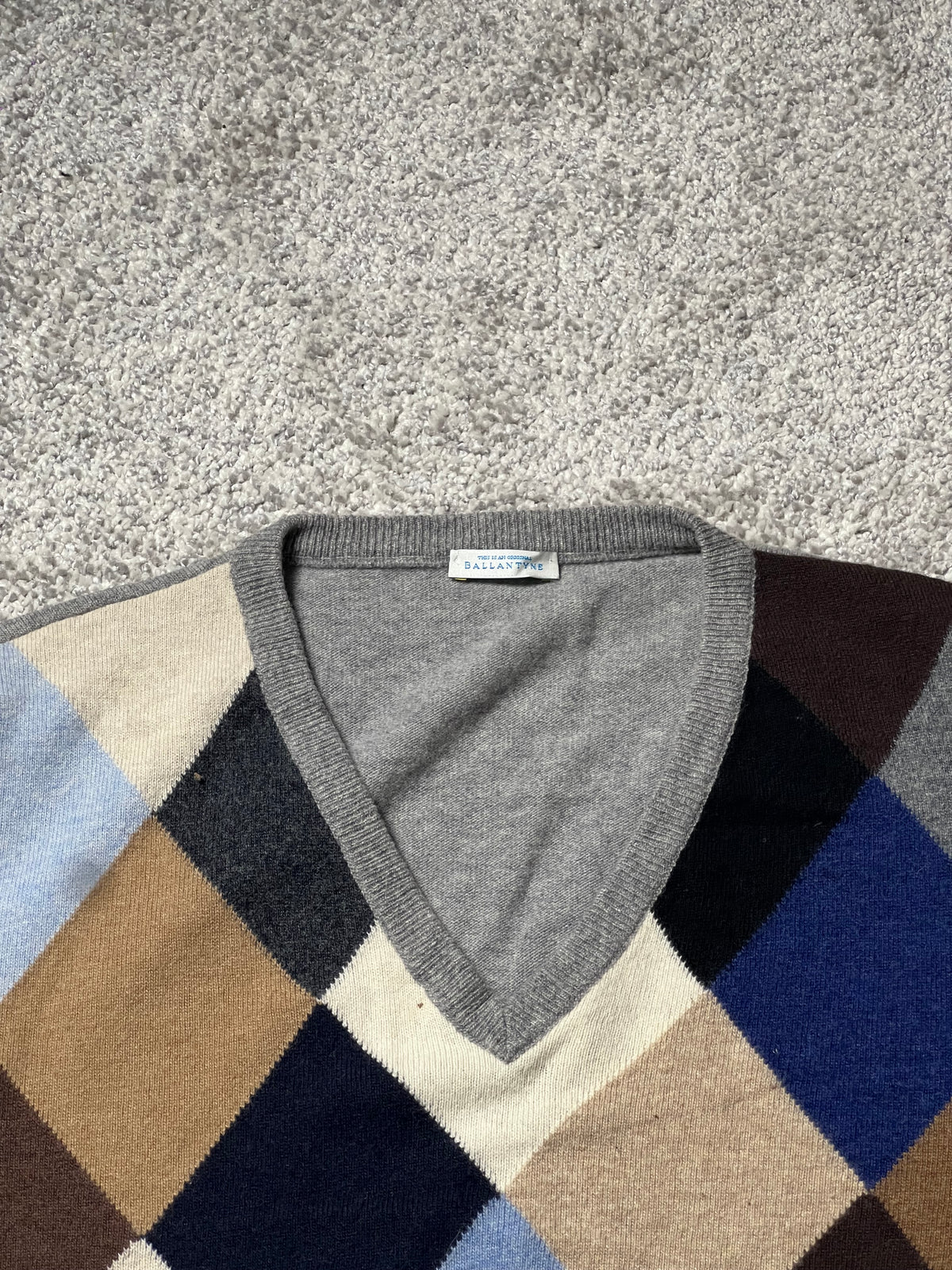 BALLANTYNE — ARGYLE V-NECK SWEATER